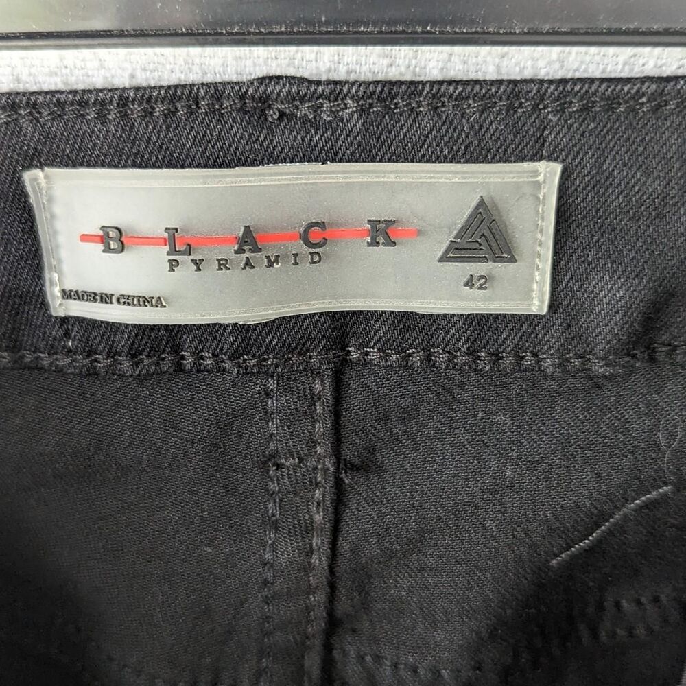 Black Pyramid Future Relic Patchwork Distressed B… - image 7